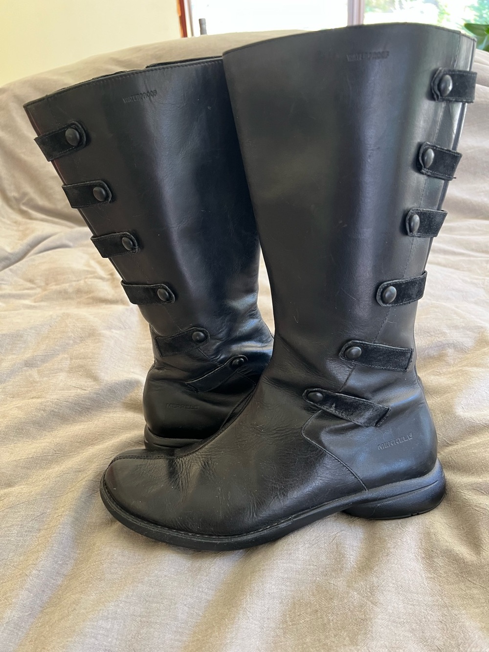 Merrell black leather boots